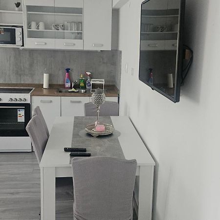 クラーニCiltアパートメント エクステリア 写真